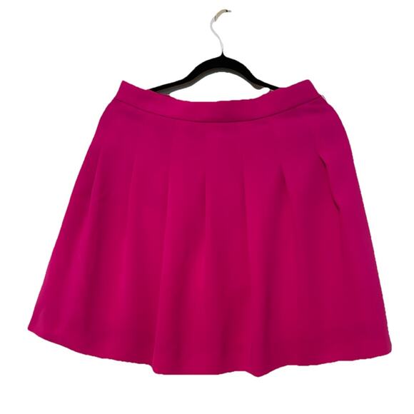 J.CREW Dresses & Skirts - J Crew Hot Pink Knit Barbie Pleated Crepe Skirt Fully Lined Size 4